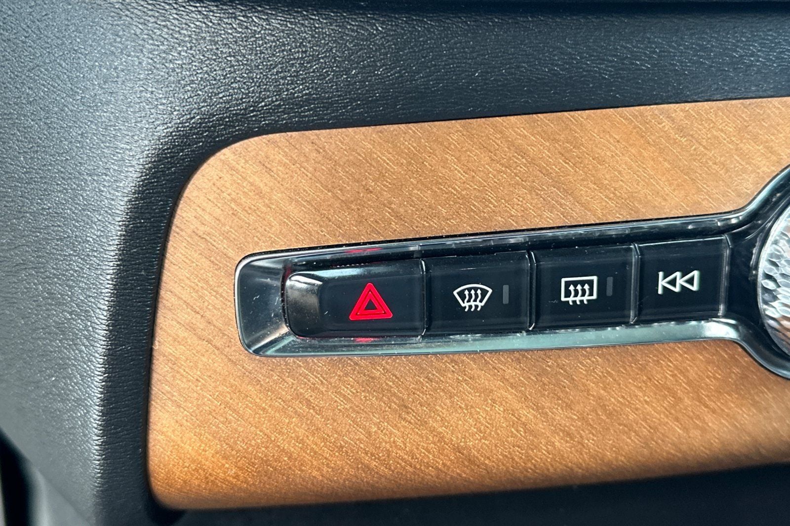 2018 Volvo XC90 T6 Inscription