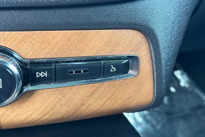 2018 Volvo XC90 T6 Inscription