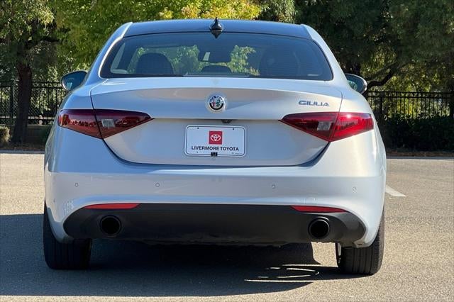 2022 Alfa Romeo Giulia Ti