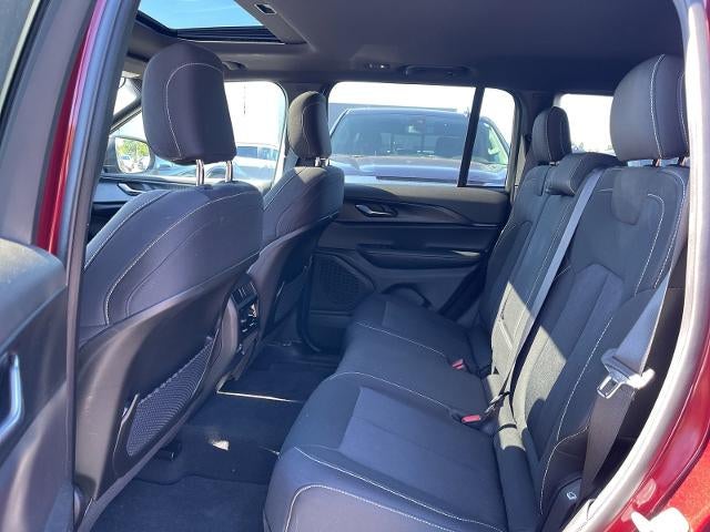 2025 Jeep Grand Cherokee Laredo X 4x2
