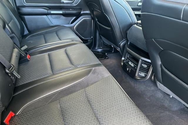 2025 RAM 1500 Laramie Crew Cab 4x4 5'7" Box