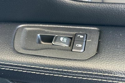 2025 RAM 1500 Laramie Crew Cab 4x4 5'7" Box