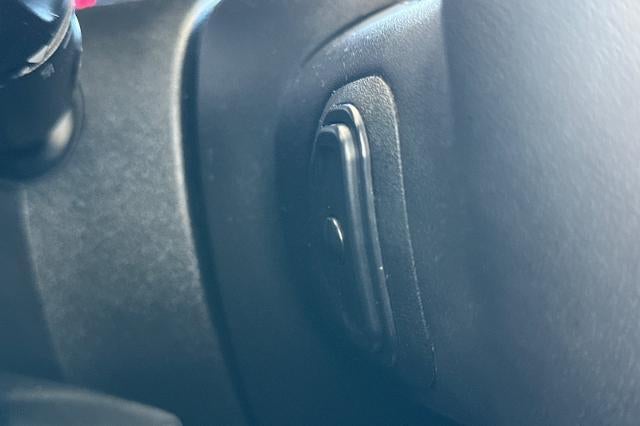 2025 RAM 1500 Laramie Crew Cab 4x4 5'7" Box