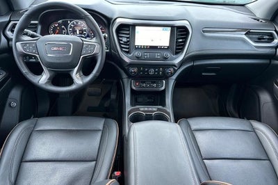 2022 GMC Acadia AT4