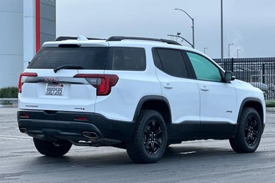 2022 GMC Acadia AT4