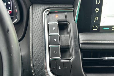 2024 GMC Yukon XL SLT