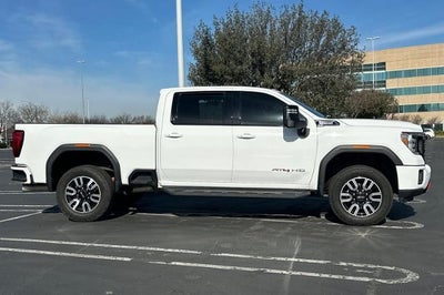 2022 GMC Sierra 2500 HD AT4