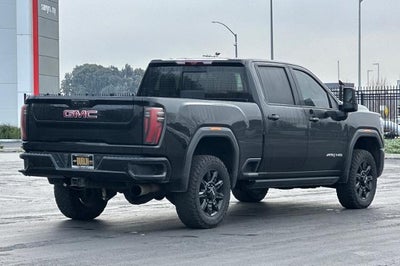 2024 GMC Sierra 3500 HD AT4
