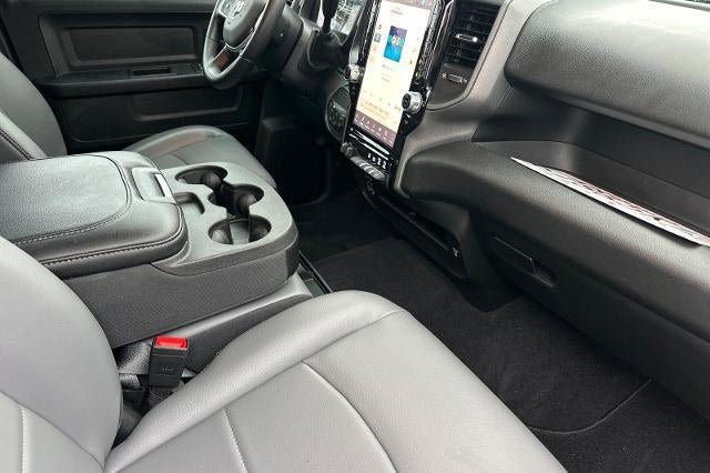 2026 RAM 2500 Tradesman Crew Cab 4x4 6'4" Box