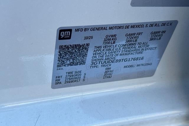2026 GMC Sierra 1500 SLT