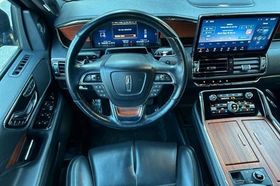 2024 Lincoln Navigator Premiere