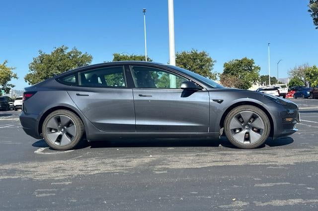 2021 Tesla Model 3 Standard Range Plus Rear-Wheel Drive