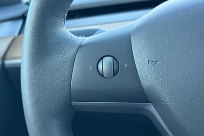 2021 Tesla Model 3 Standard Range Plus Rear-Wheel Drive