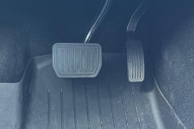 2021 Tesla Model 3 Standard Range Plus Rear-Wheel Drive