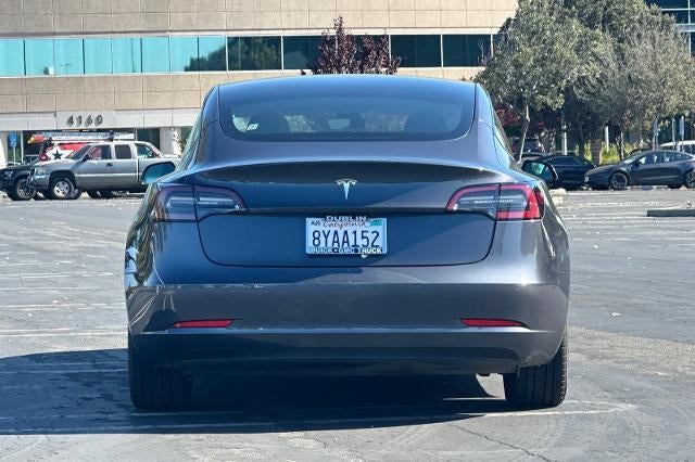 2021 Tesla Model 3 Standard Range Plus Rear-Wheel Drive