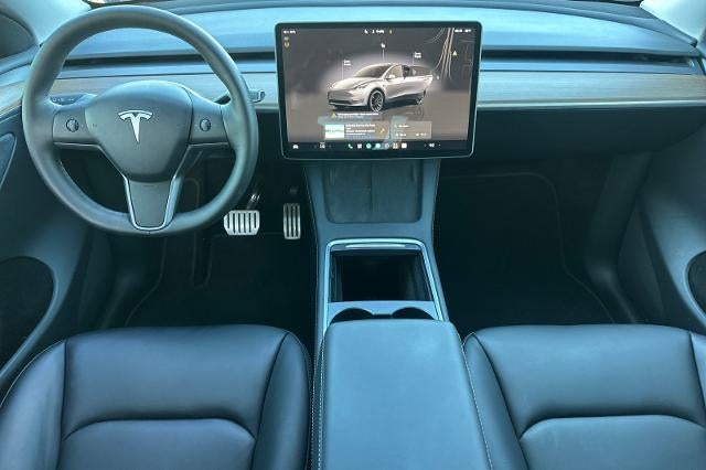 2025 Tesla Model Y Performance