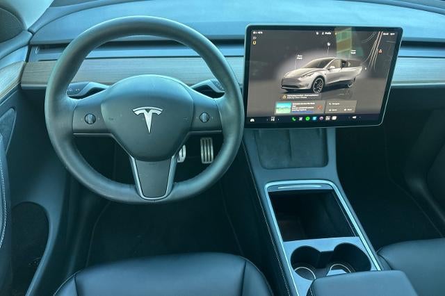 2025 Tesla Model Y Performance