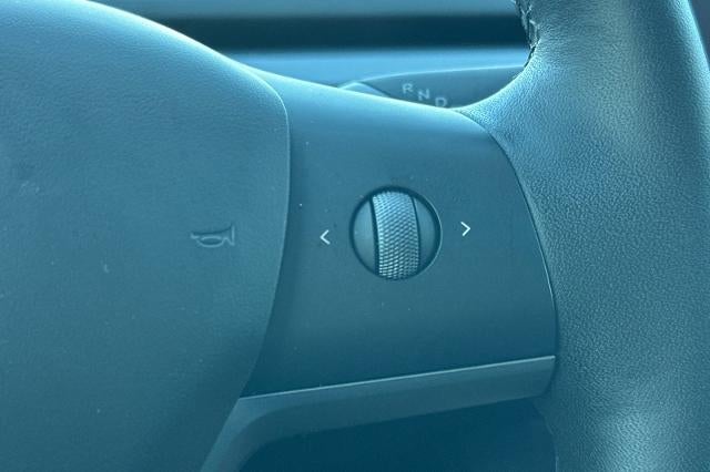2025 Tesla Model Y Performance