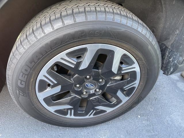 2025 Subaru Forester Base