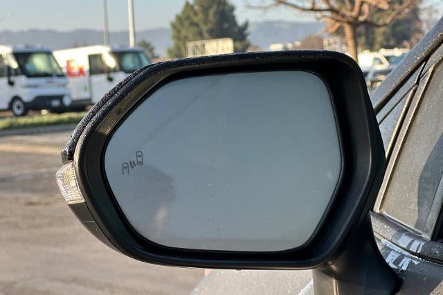 2022 Toyota Corolla Hatchback SE