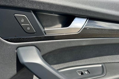 2023 Audi SQ5 Premium TFSI quattro Tiptronic