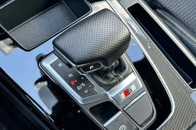 2023 Audi SQ5 Premium TFSI quattro Tiptronic