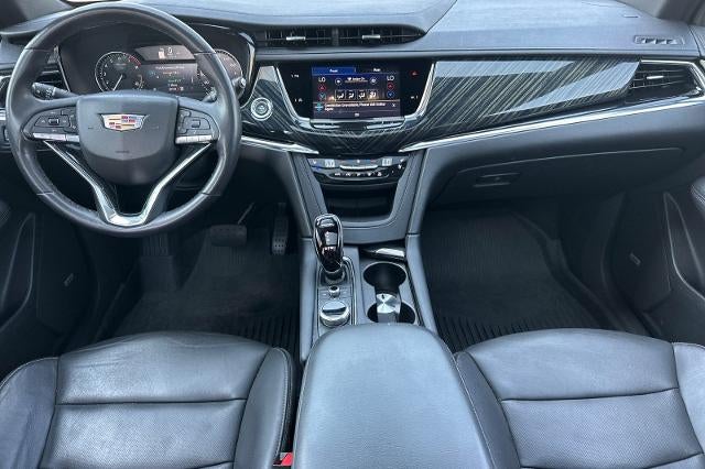 2023 Cadillac XT6 AWD Premium Luxury
