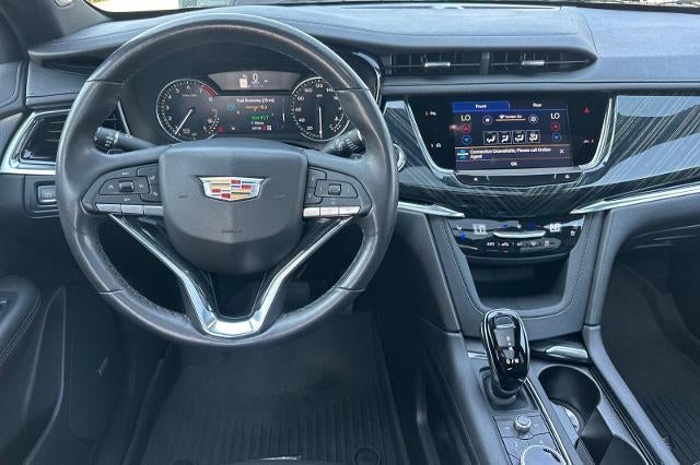 2023 Cadillac XT6 AWD Premium Luxury
