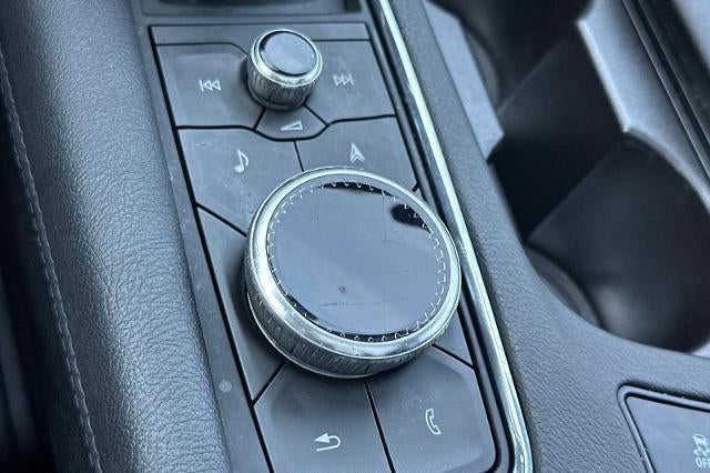 2023 Cadillac XT6 AWD Premium Luxury