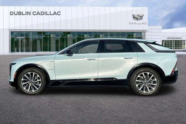 2024 Cadillac LYRIQ Sport 2