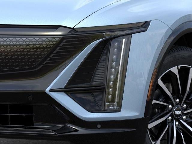 2025 Cadillac LYRIQ Sport 2