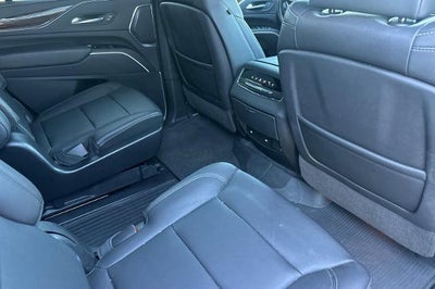 2022 Cadillac Escalade Luxury