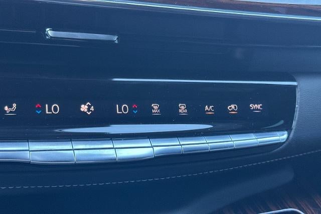 2022 Cadillac Escalade Luxury