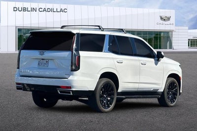 2022 Cadillac Escalade Luxury