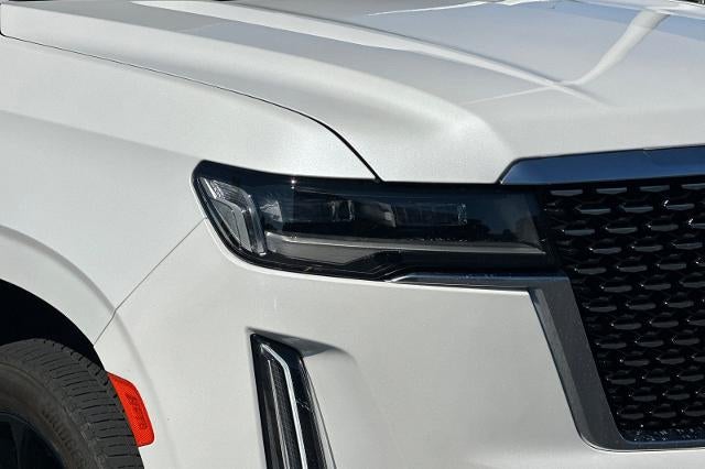 2022 Cadillac Escalade Luxury