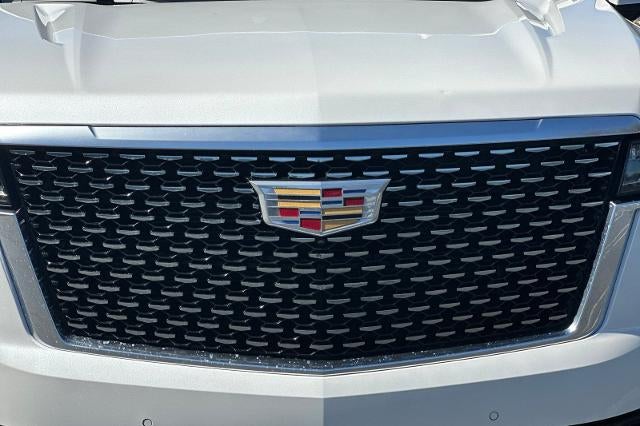2022 Cadillac Escalade Luxury