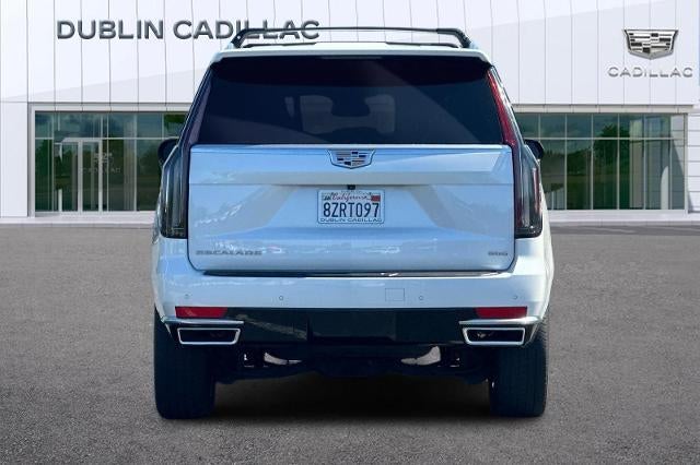2022 Cadillac Escalade Luxury