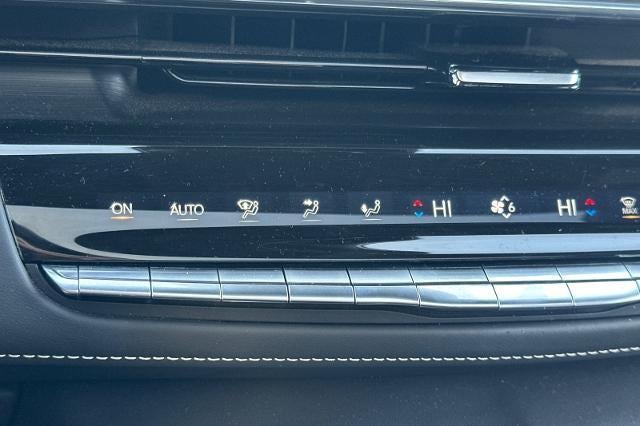 2023 Cadillac Escalade 4WD Sport Platinum
