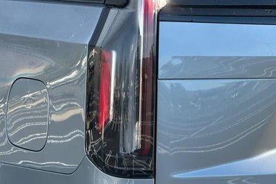 2023 Cadillac Escalade 4WD Sport Platinum