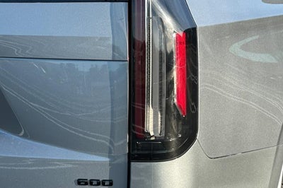 2023 Cadillac Escalade 4WD Sport Platinum