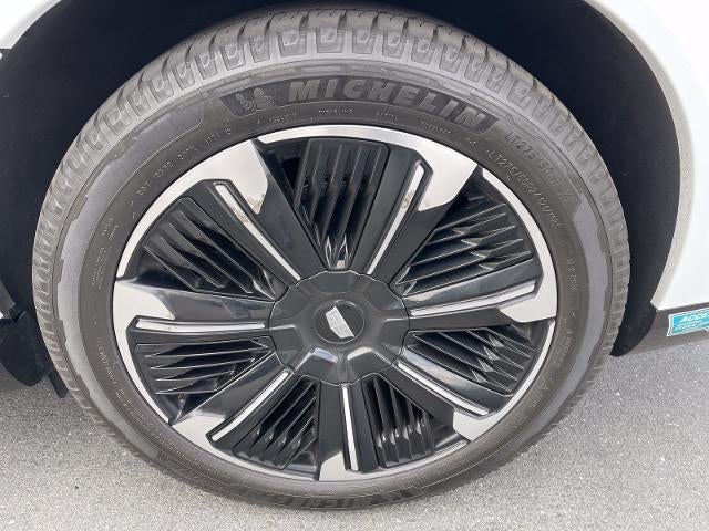 2025 Cadillac ESCALADE IQ Sport 1