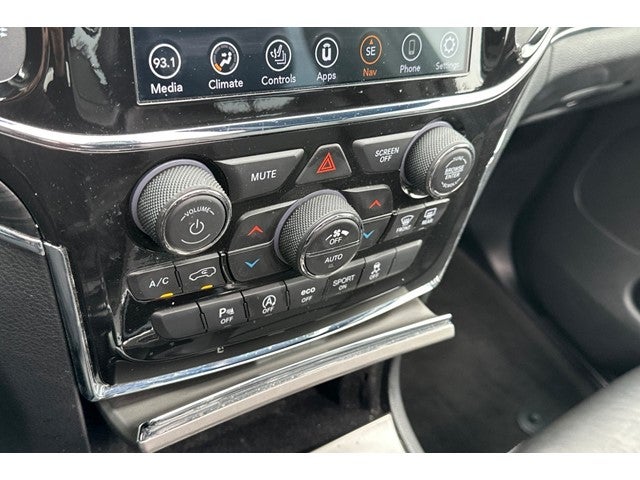 2022 Jeep Grand Cherokee WK Limited