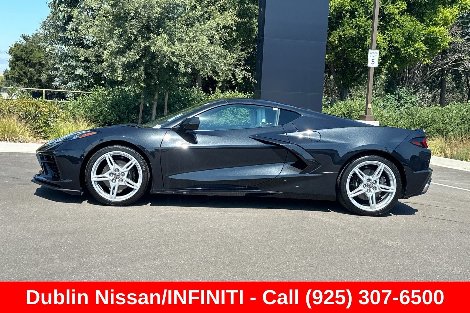 2024 Chevrolet Corvette Stingray 2LT