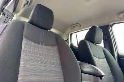 2025 Nissan Leaf S
