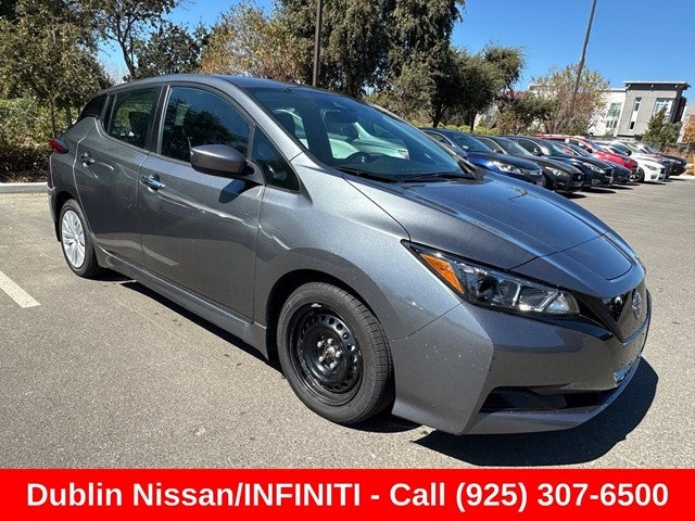 2025 Nissan Leaf S