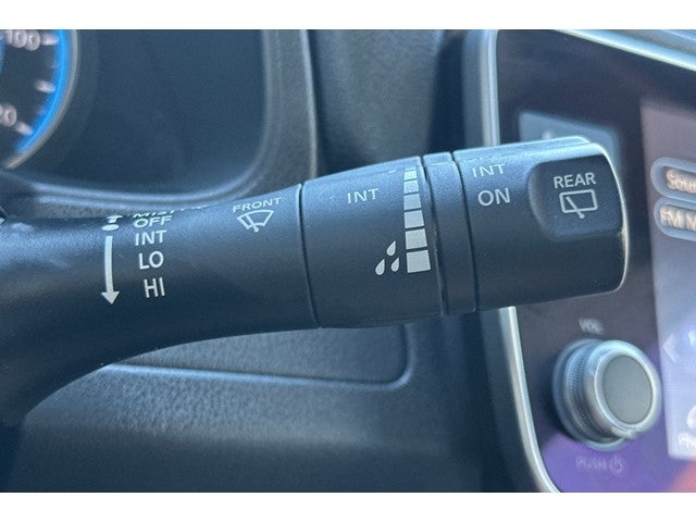 2025 Nissan Leaf S