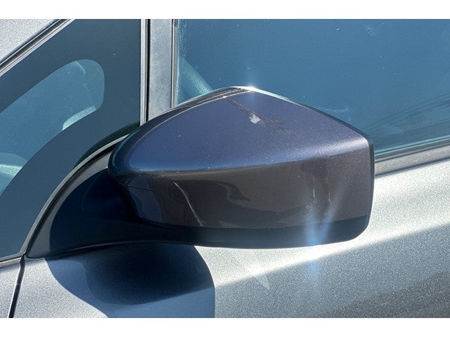 2025 Nissan Leaf S