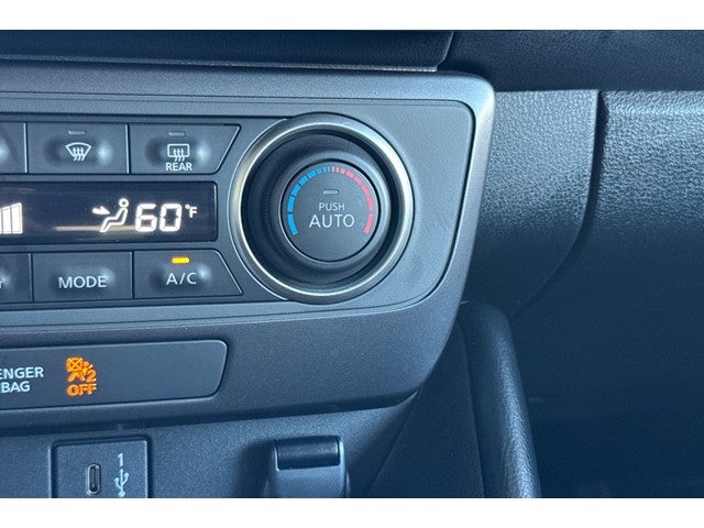 2025 Nissan Leaf S