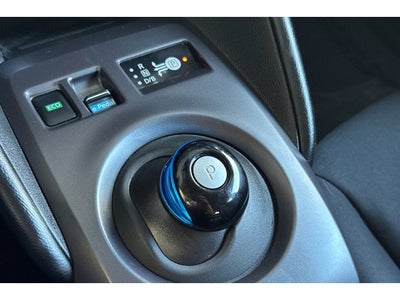 2025 Nissan Leaf S