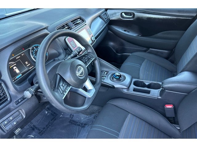 2025 Nissan Leaf S